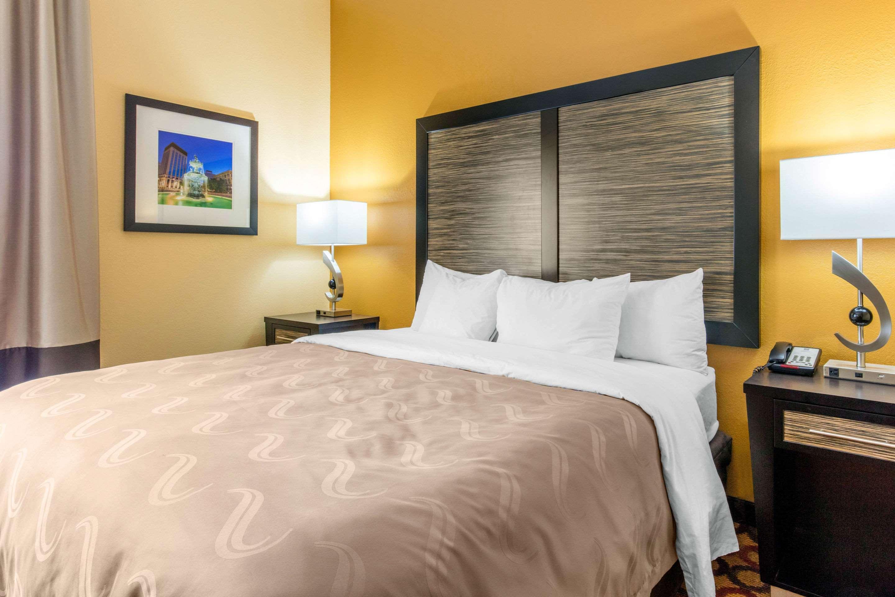 Quality Inn & Suites Montgomery East Carmichael Rd Bagian luar foto