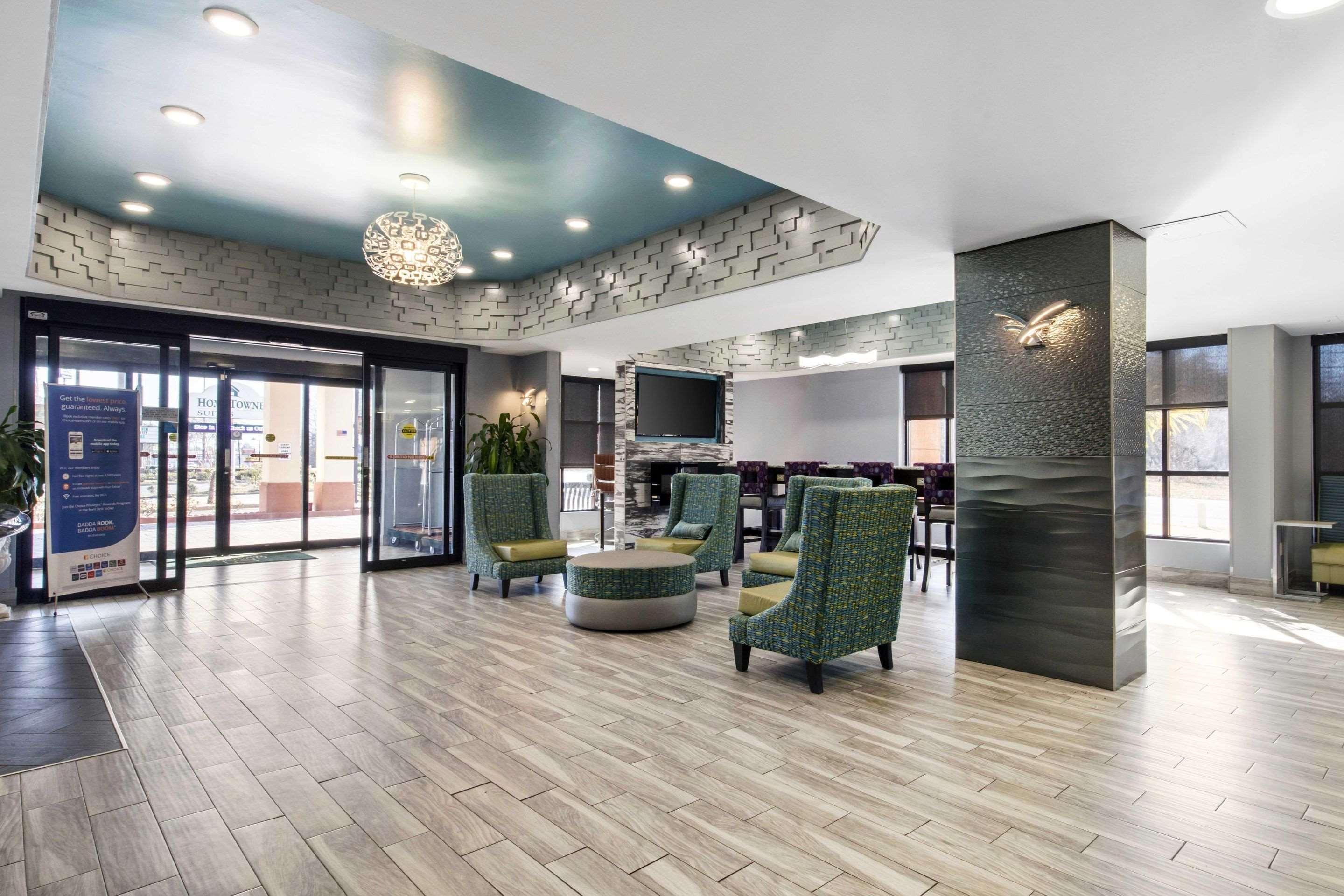 Quality Inn & Suites Montgomery East Carmichael Rd Bagian luar foto
